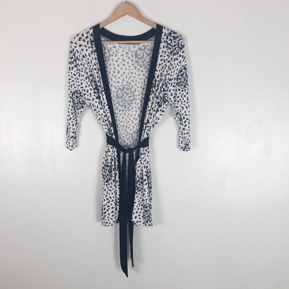 CaBi Blue White Sleepwear Robe Style 664 Charlotte Women's size small. - Picture 2 of 7